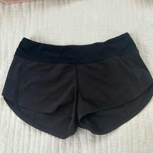 Lululemon Speed Up Low-Rise Lined Shorts